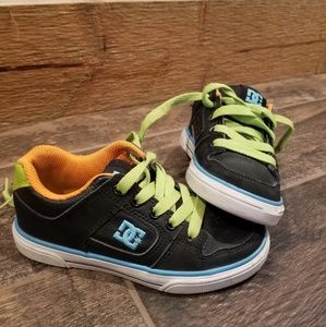 DC shoes